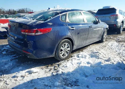 2016 Kia Optima Lx z USA, uszkodzony, nr VIN 5XXGT4L38GG121113